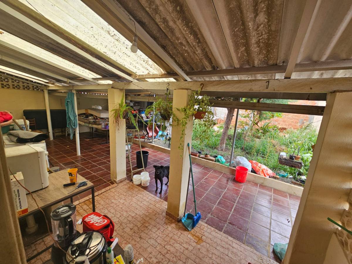 Casa à venda com 2 quartos, 238m² - Foto 10