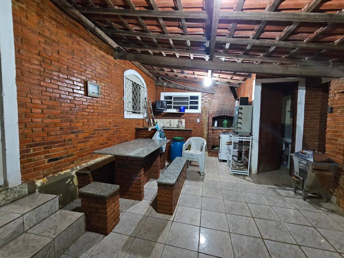 Fazenda à venda com 3 quartos, 1307m² - Foto 14