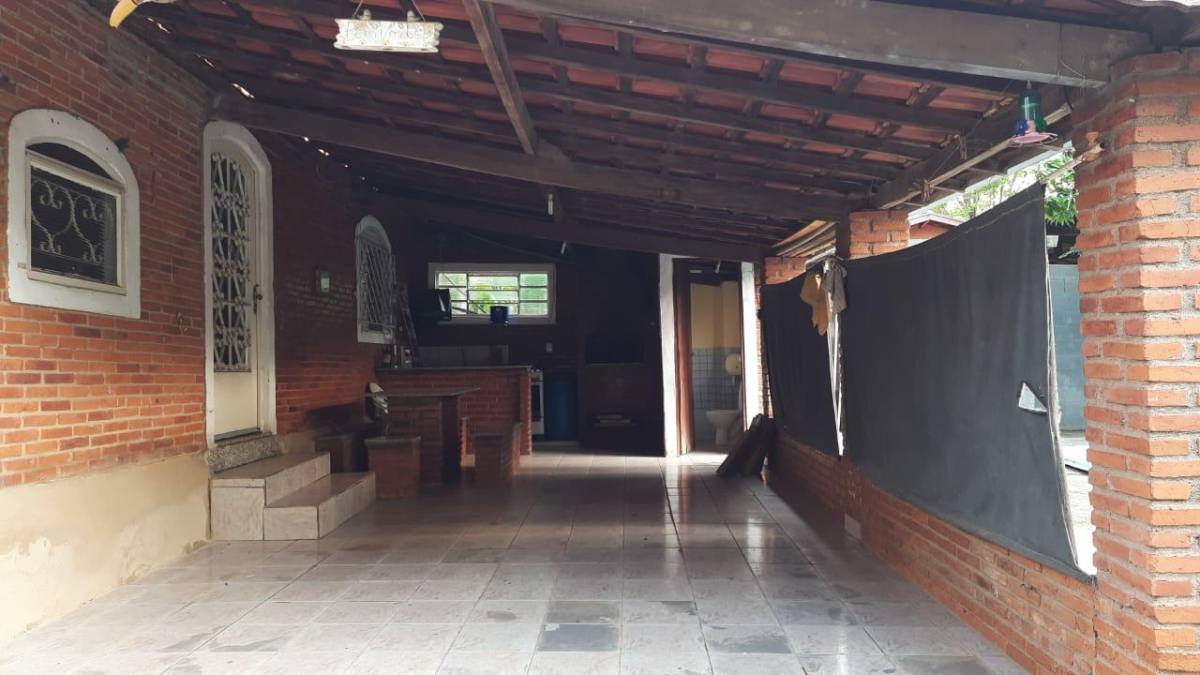 Fazenda à venda com 3 quartos, 1307m² - Foto 34